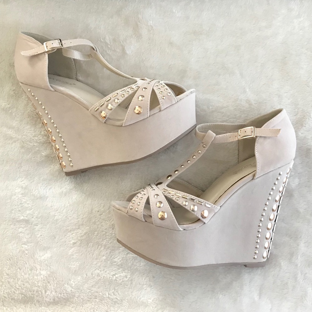 Nude Velvet Gold Studded Wedge Sandals 7.5